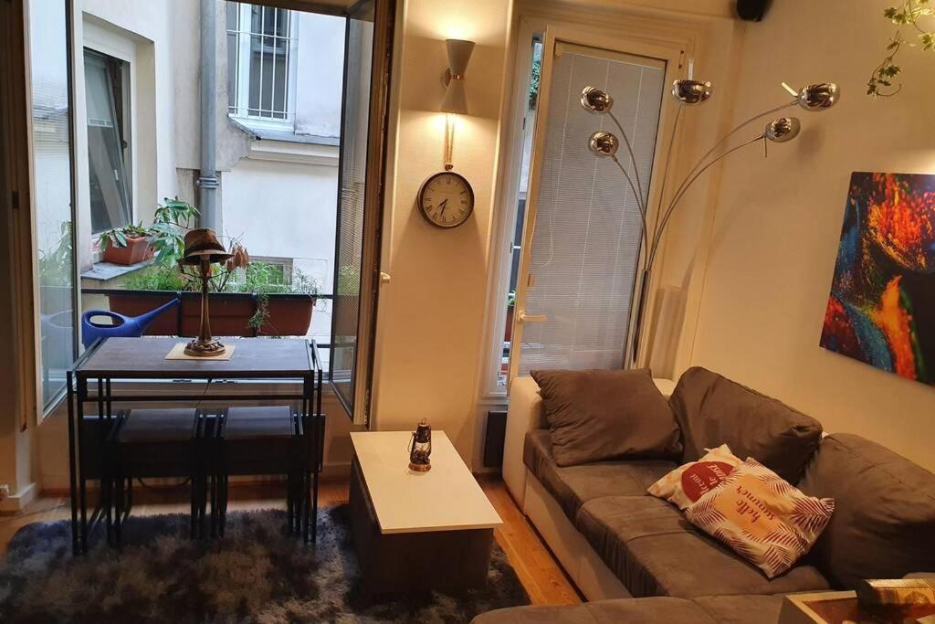Cozy Apt Heart Of Paris, 3 Mins Louvre Apartment Bagian luar foto