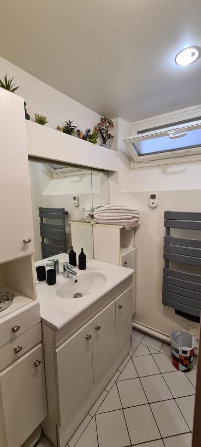 Cozy Apt Heart Of Paris, 3 Mins Louvre Apartment Bagian luar foto