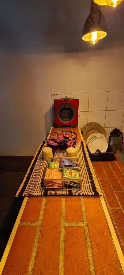 Cozy Apt Heart Of Paris, 3 Mins Louvre Bagian luar foto